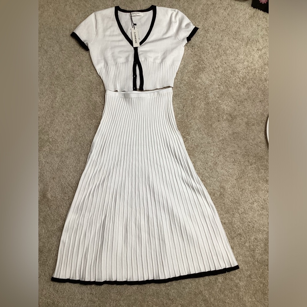 Commense Chic White and Black Midi Dress